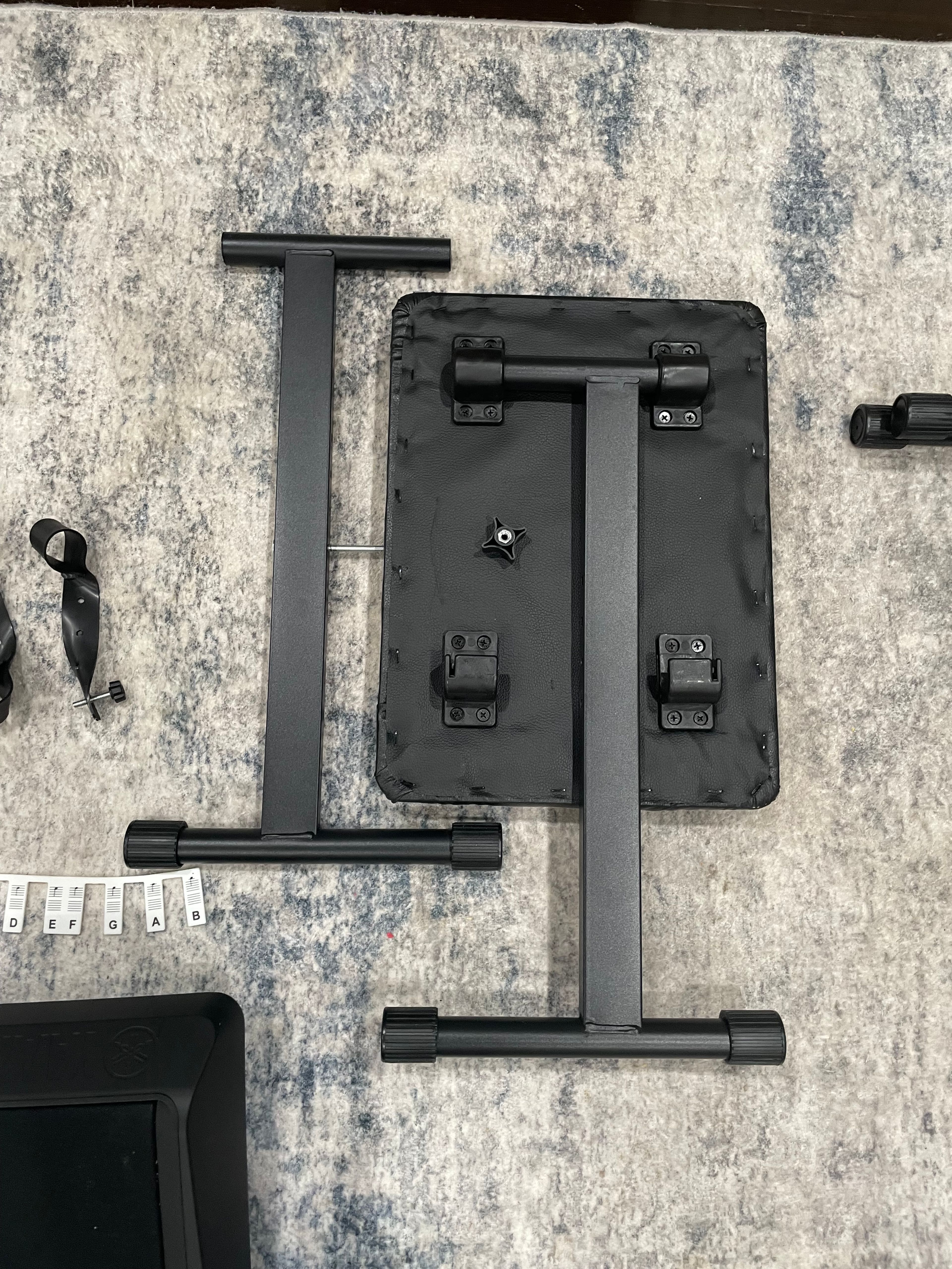 Yamaha PSR-E373 61-Key Portable Keyboard Black - Image 8