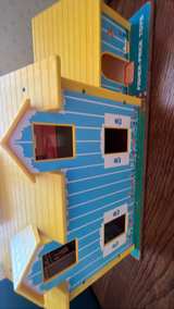 Fisher-Price Play Family House #952 couple imperfections as shown - Image 7