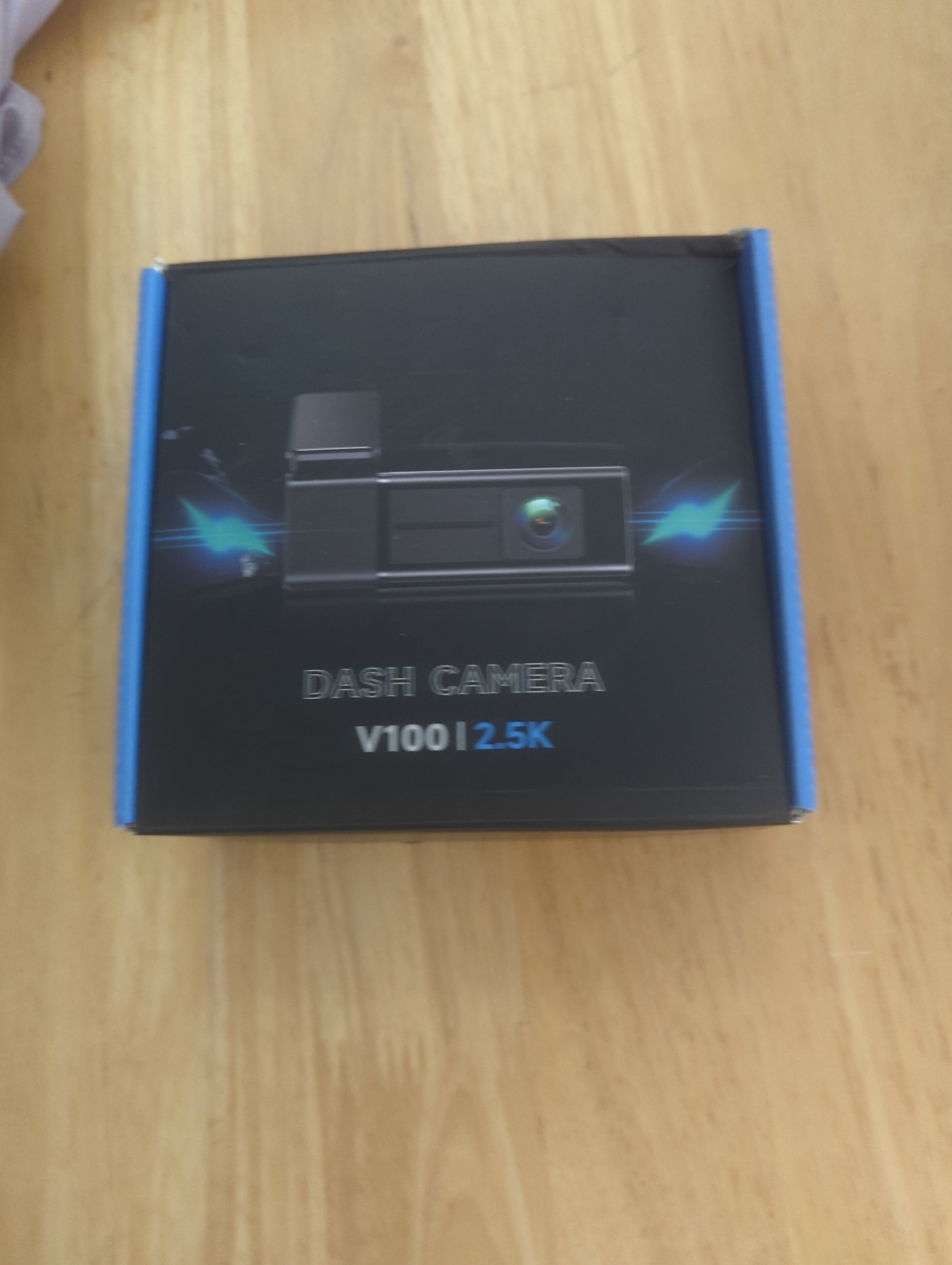V100 2.5K Dash Camera