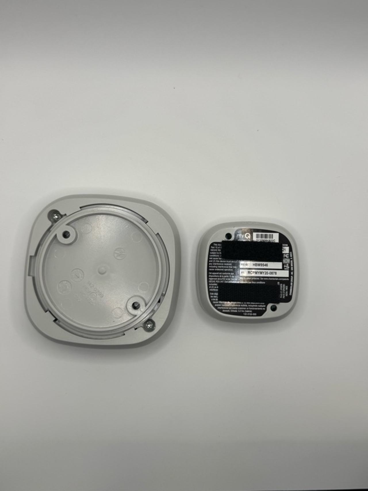 Chamberlain myQ Smart Garage Control Wireless Hub and Sensor White