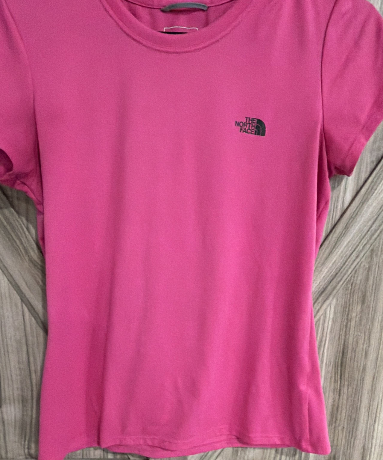 The North Face Women's Short Sleeve T-Shirt Pink Medium