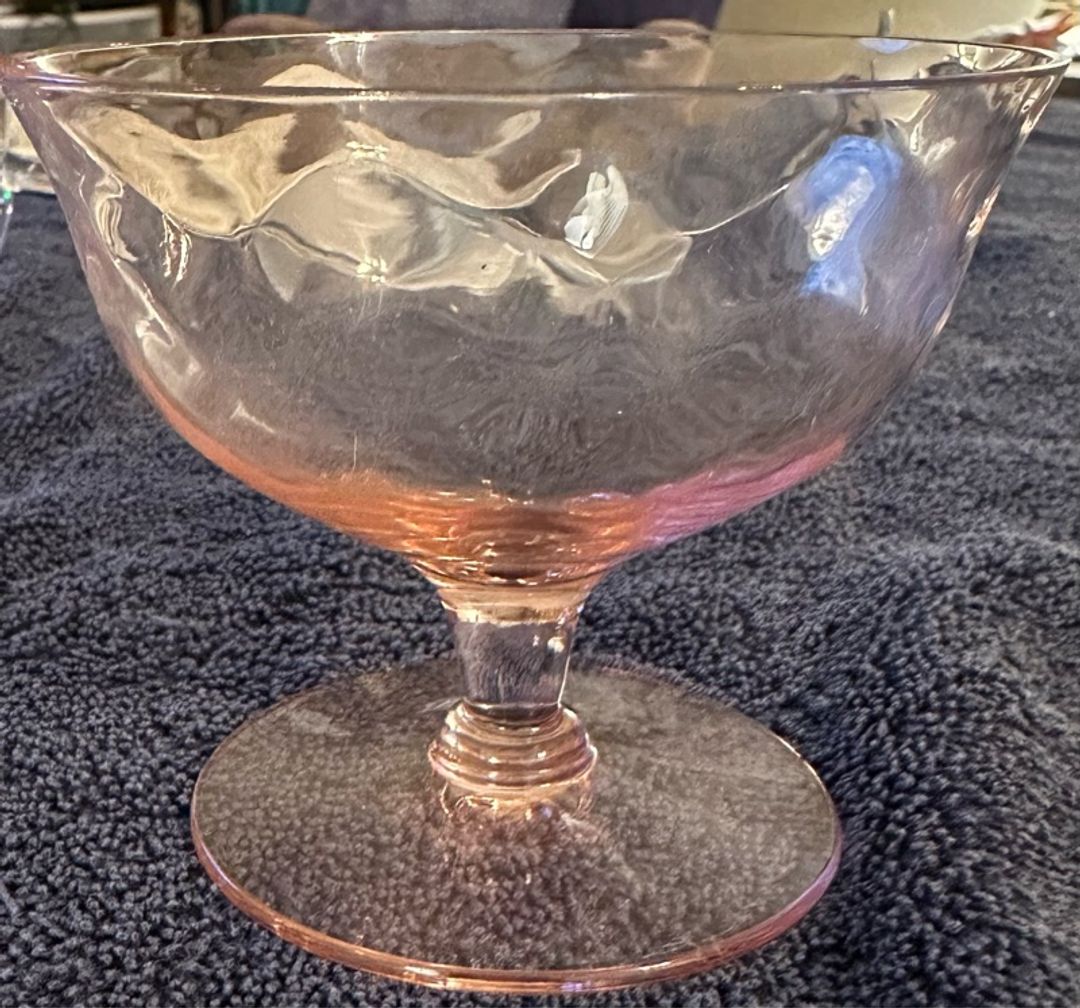 Weston Pink Depression Glass Fruit Dish