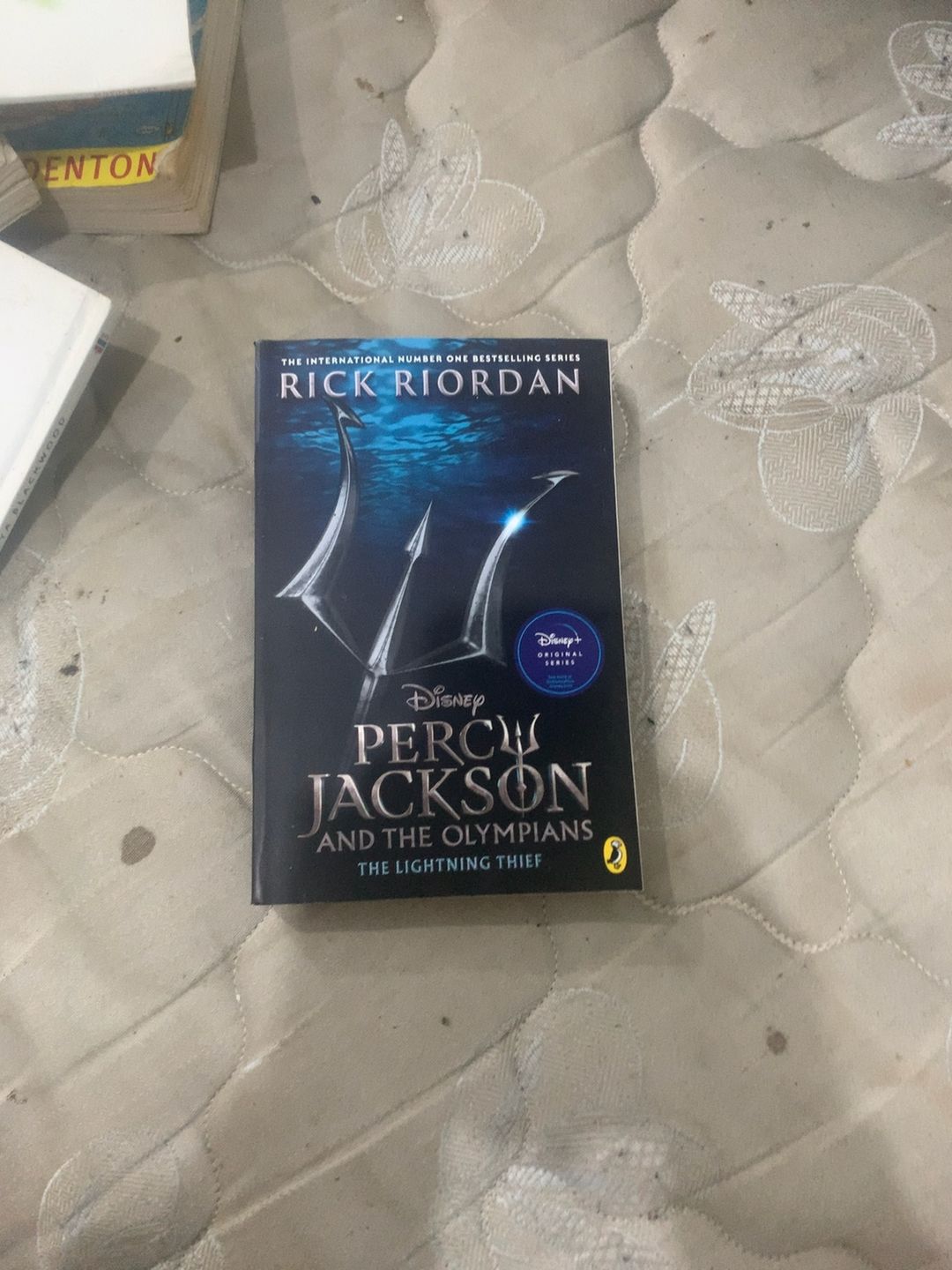 Rick Riordan Percy Jackson & the Olympians: The Lightning Thief