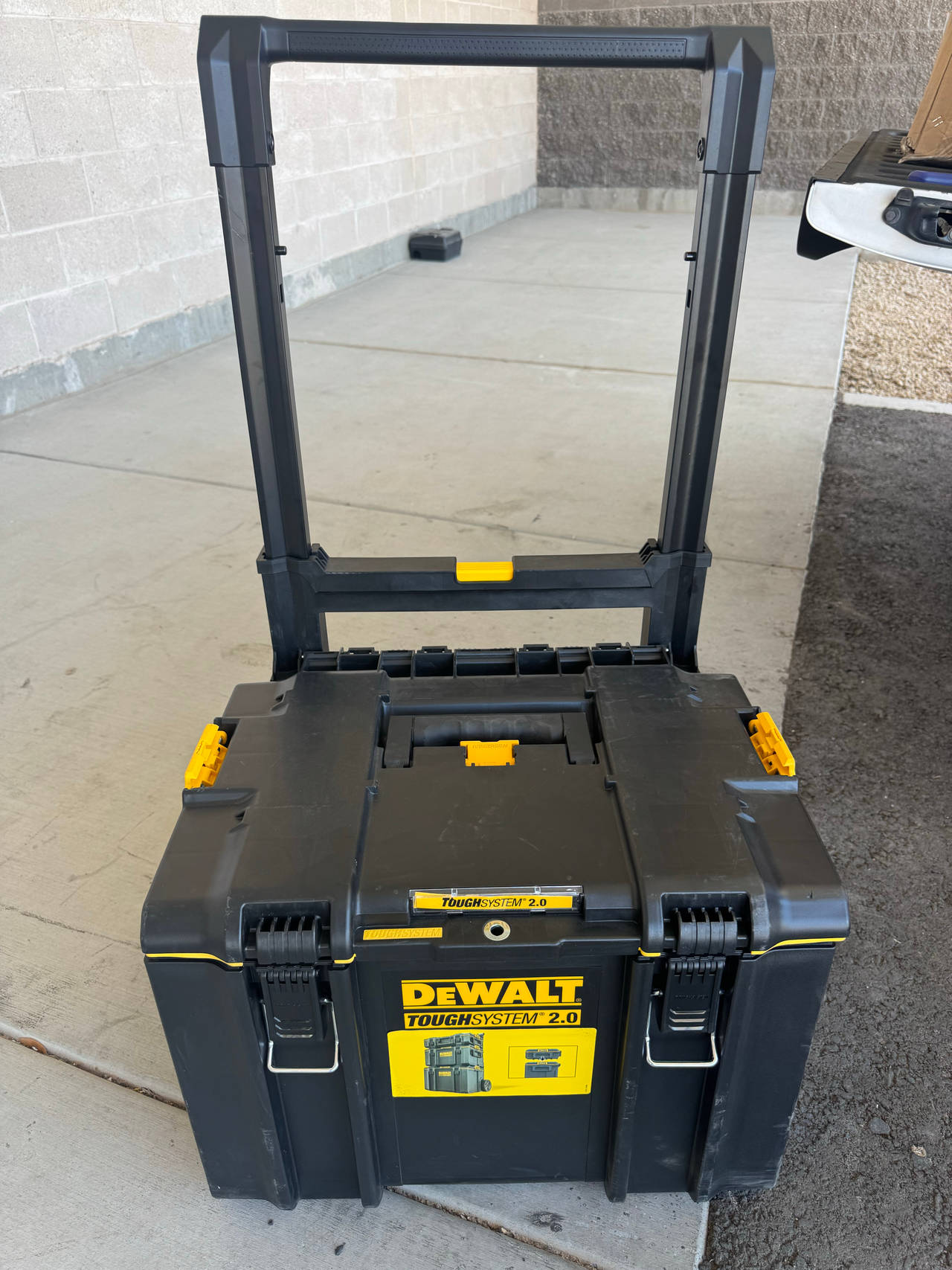 DEWALT ToughSystem 2.0 Rolling Toolbox