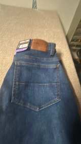 Kirkland Signature Men's 5-Pocket Jean 30x32 - Image 6