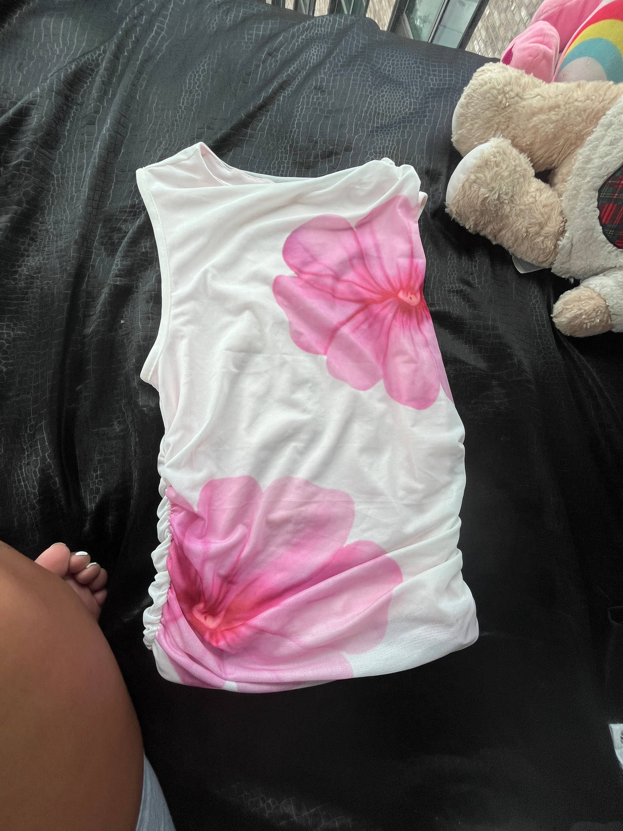 Sleeveless Floral Print Top