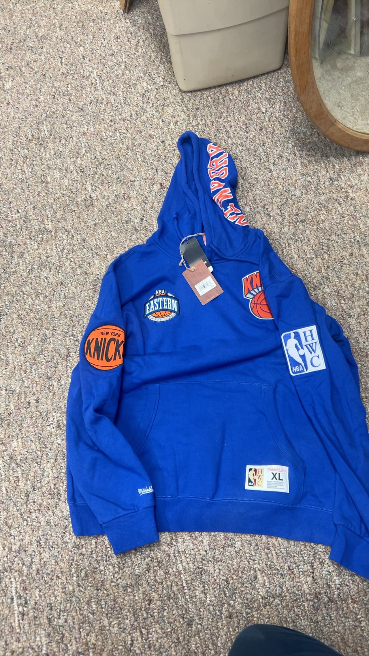 XL Mitchell & Ness New York Knicks City Collection Royal Fleece Hoodie