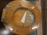 Glacier Bay Oak Veneer Round Toilet Seat - Image 3