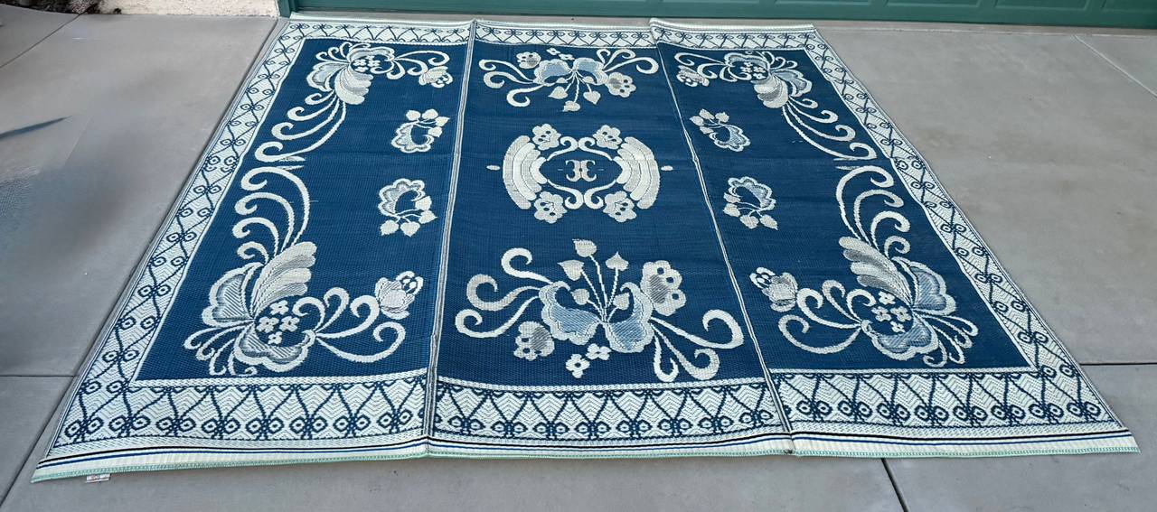 Reversible Outdoor Floral Patio Rug