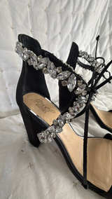 Jewel Badgley Mischka Fedra Block Heel Sandal 8.5 - Image 2