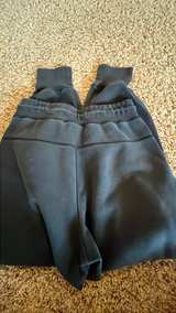 Nike Sportswear Tech Joggers men’s small - Image 5