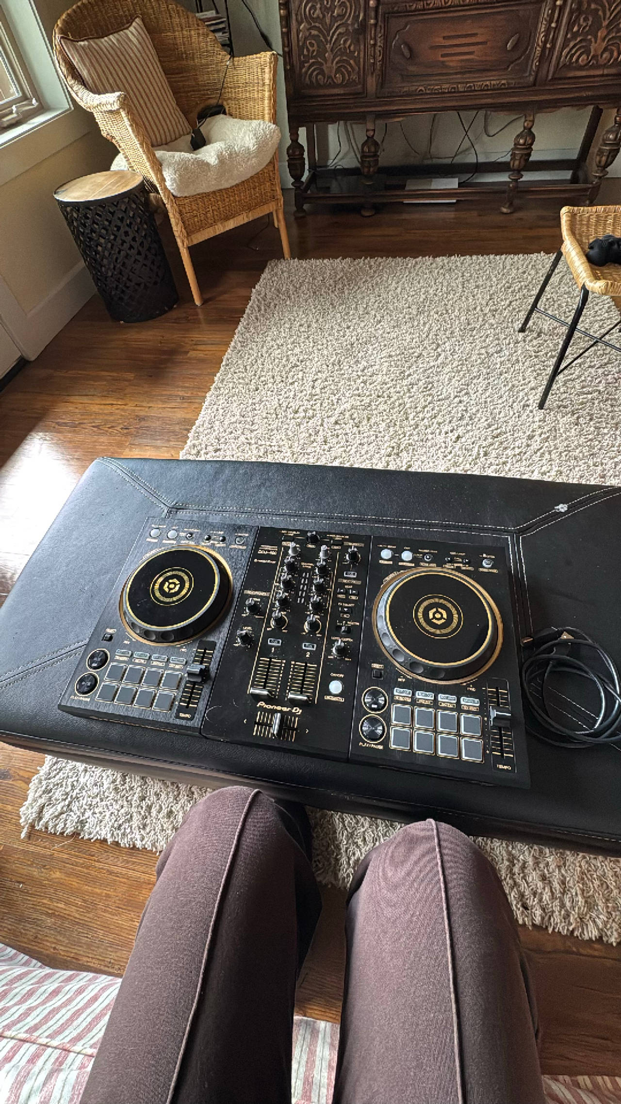 DJ Controller