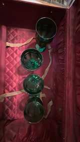 Vintage Emerald Green Glass Goblet Set - Image 5