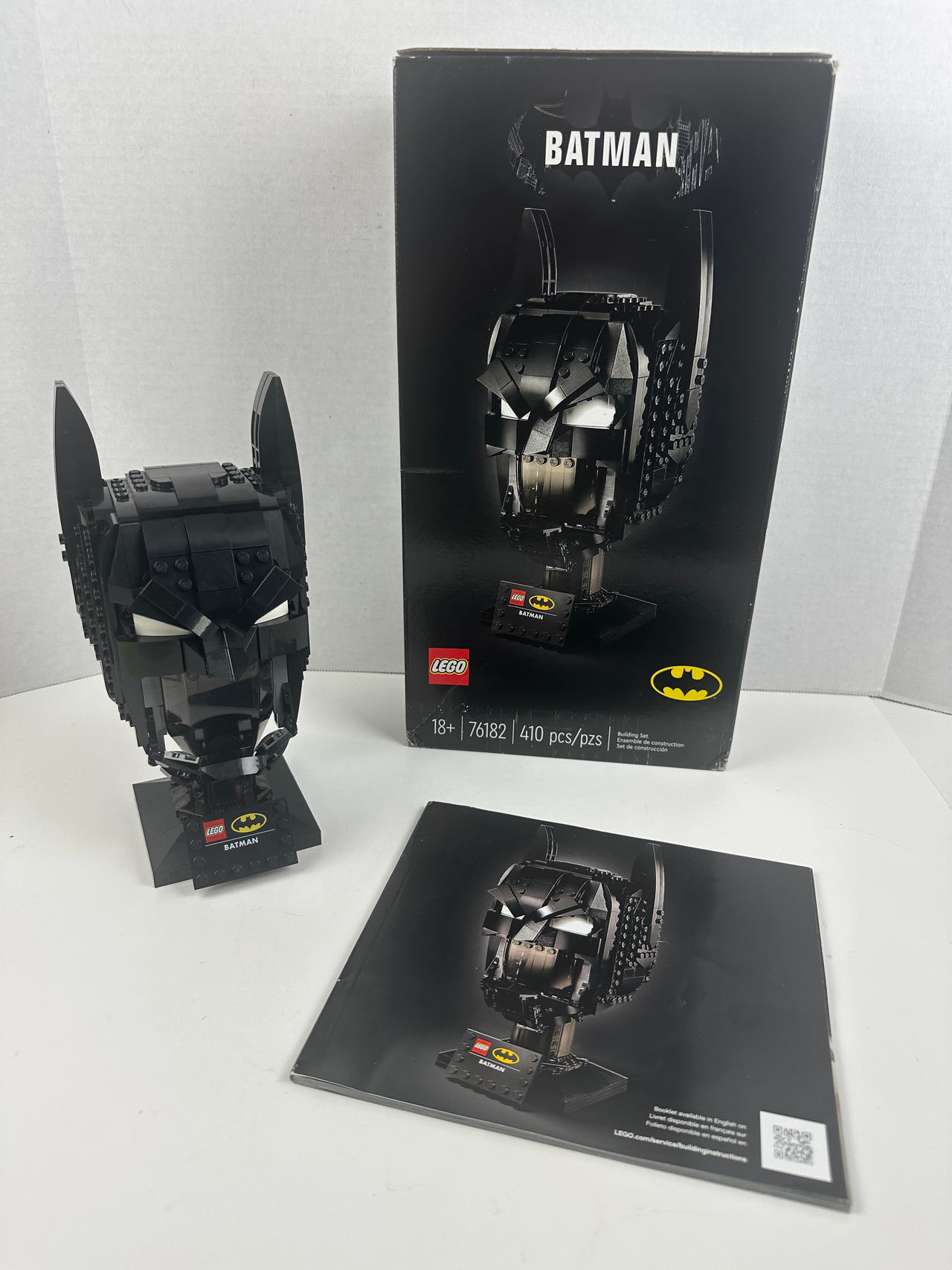 LEGO DC Batman Cowl set 76182