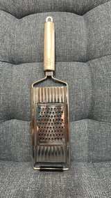 Olic Stainless Steel Hand Grater Set - Image 2