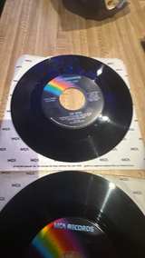 The Who - Pinball Wizard  & Who are you 7" Vinyl Singles! - Image 4