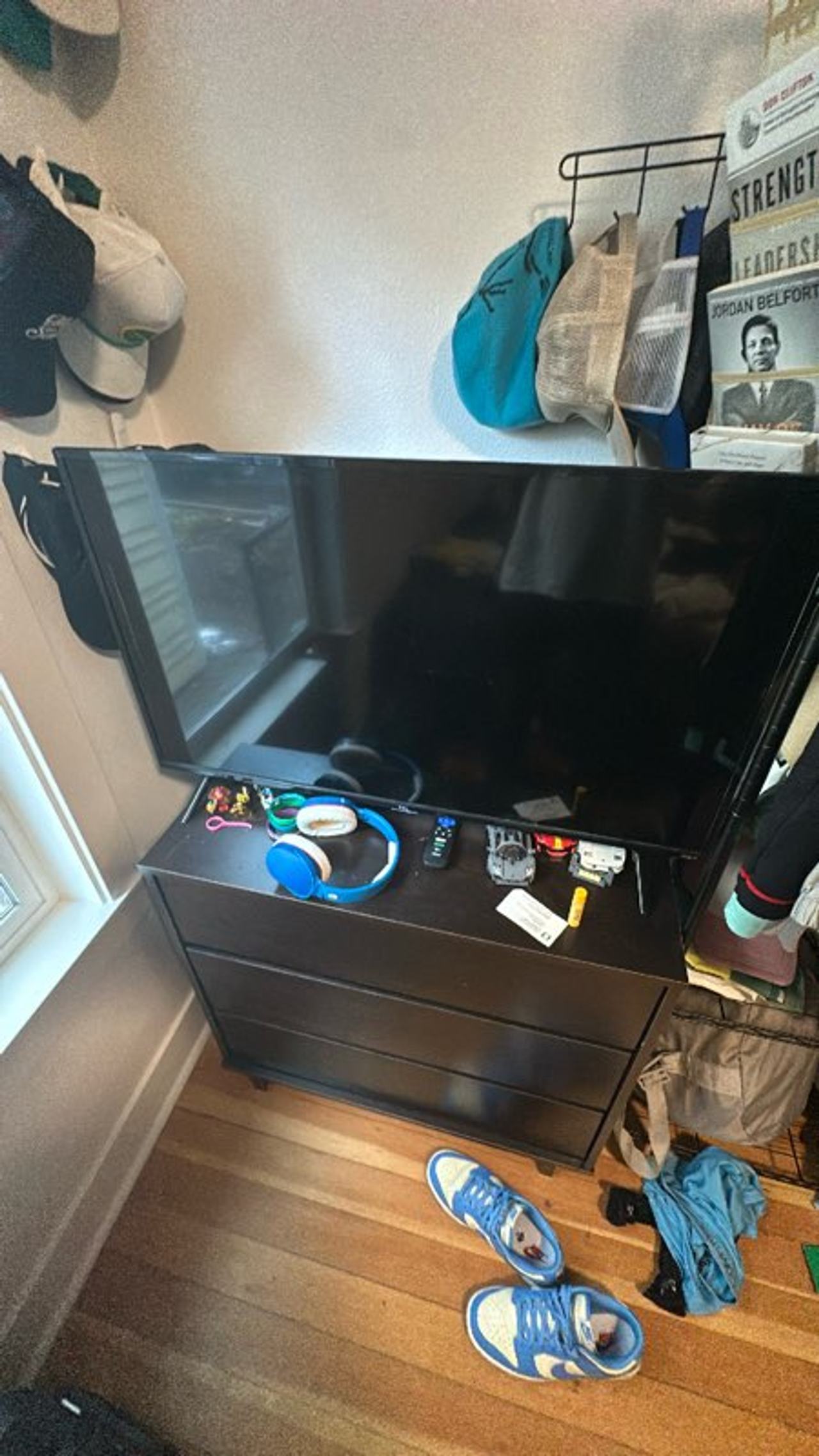 TCL 35 Inch LED TV