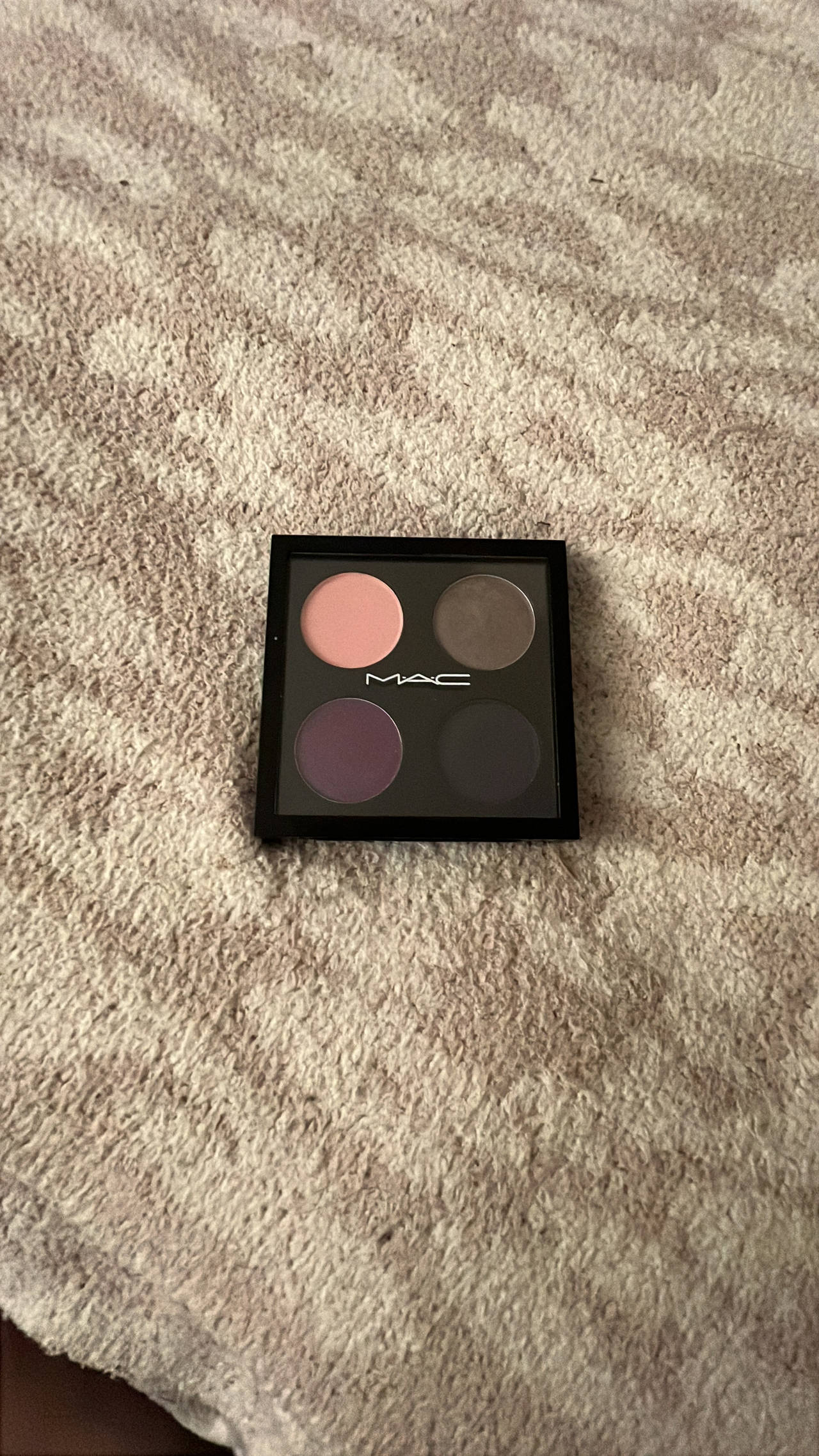 MAC Eyeshadow Quad