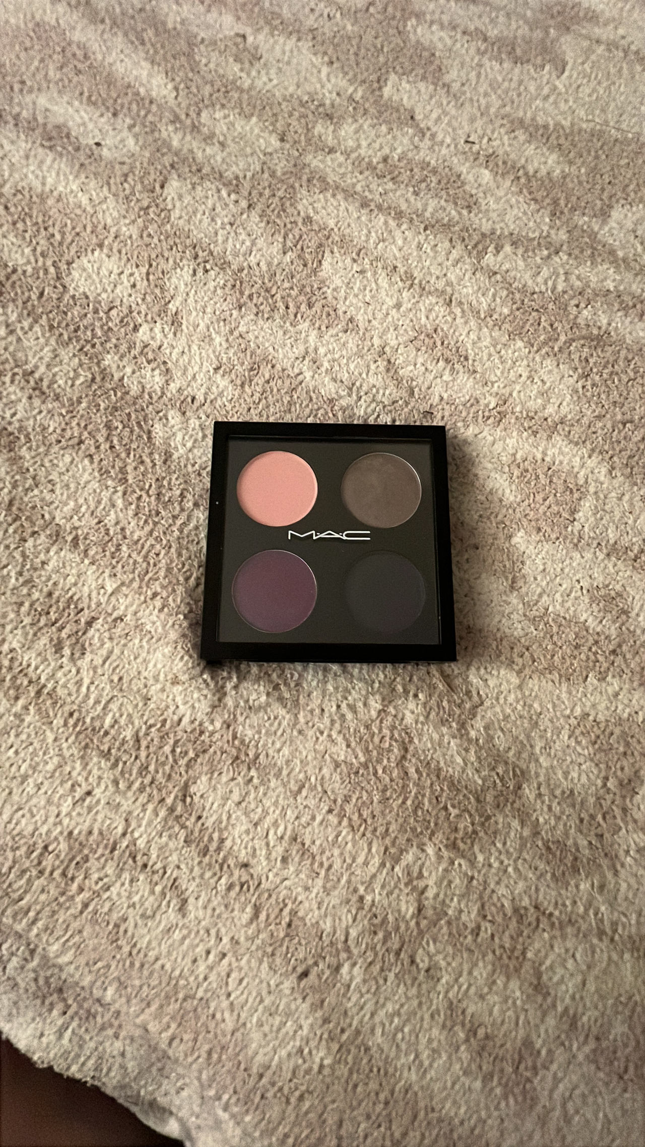 MAC Eyeshadow Quad