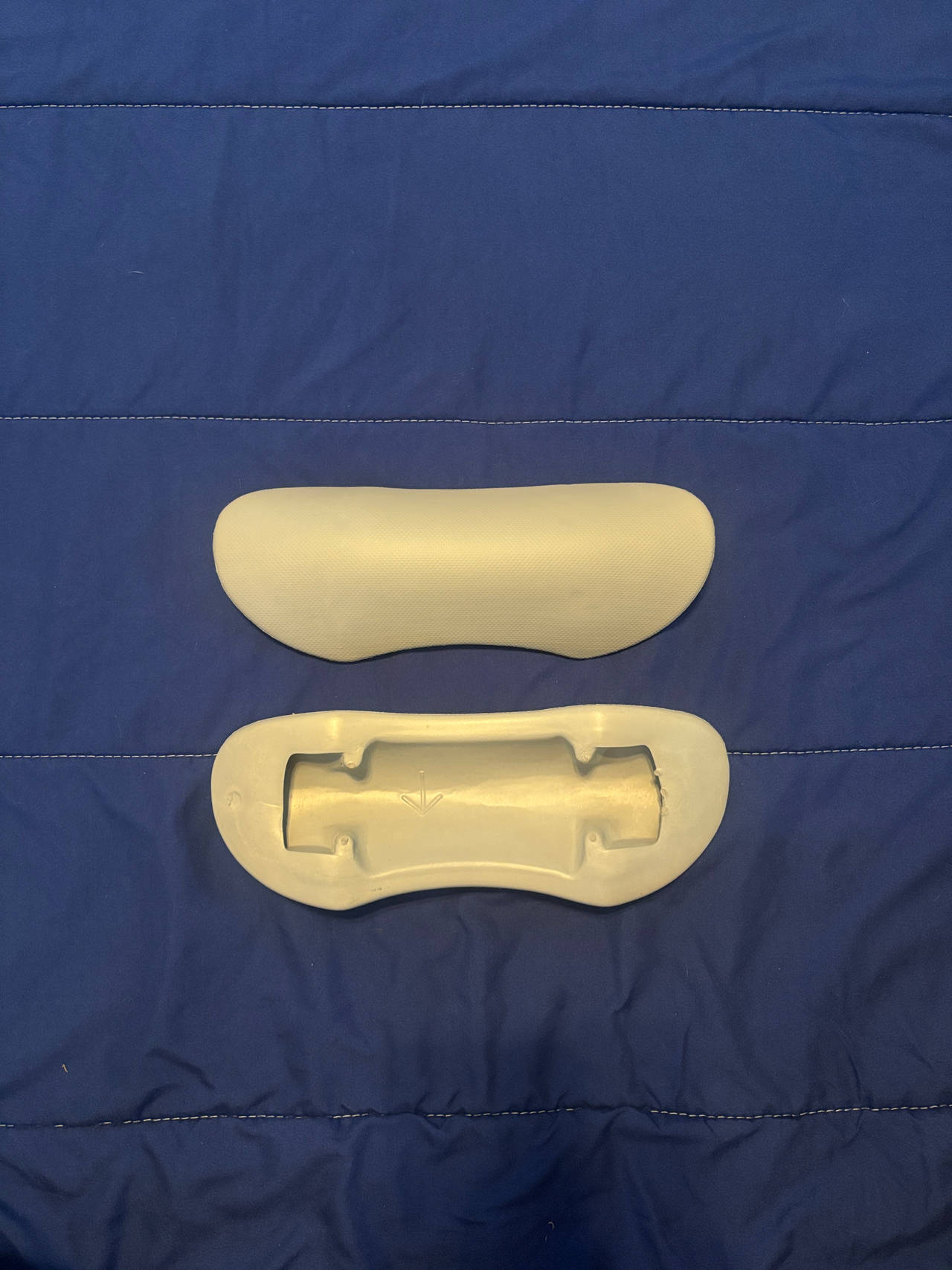 Hot Spring 77444 Pillow Warm Gray 2015- new models 
