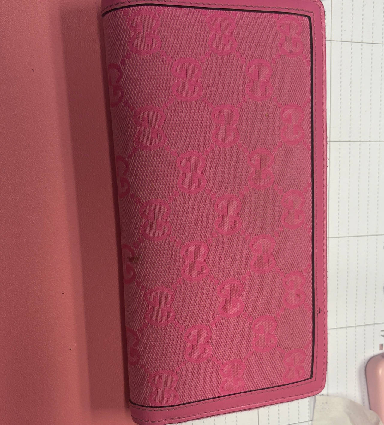 Gucci GG Canvas Continental Wallet Pink