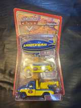 Disney Pixar Cars Race Officials Gift Pack - Al Oft, Tom, Tow - Image 3