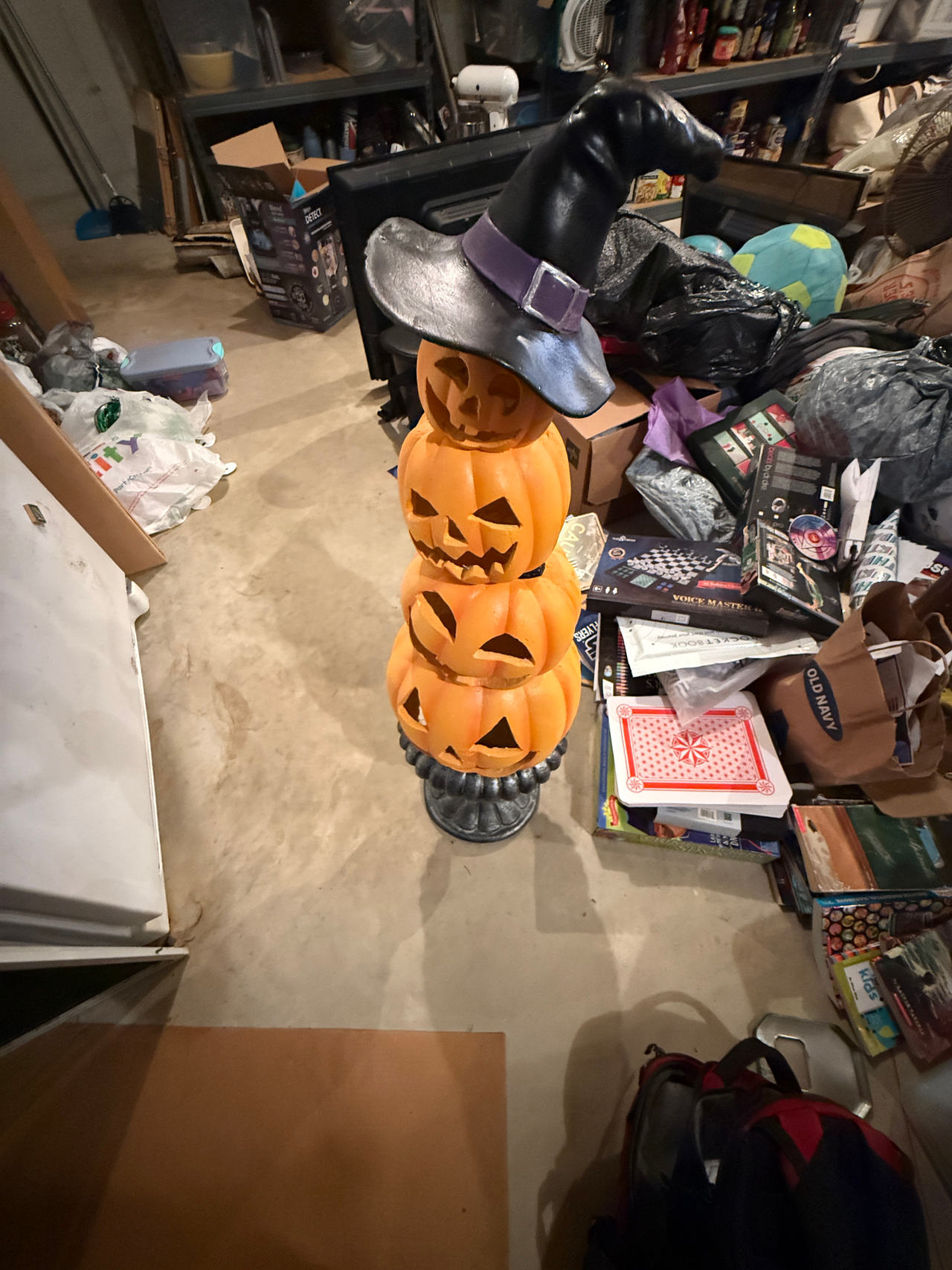 Home Accents Holiday 4-ft. Stacked Pumpkins with Witch Hat Blow Mold