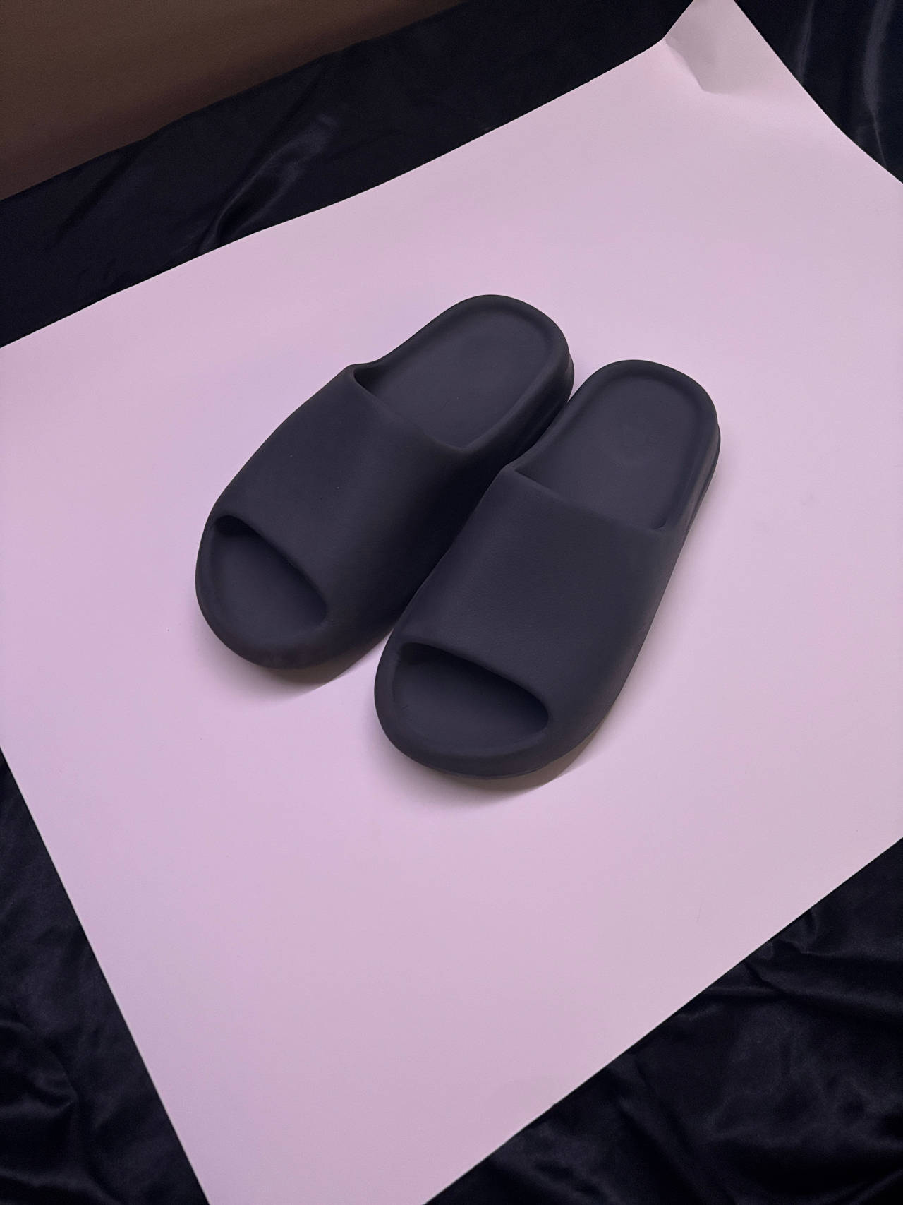 Yeezy Slide Onyx 