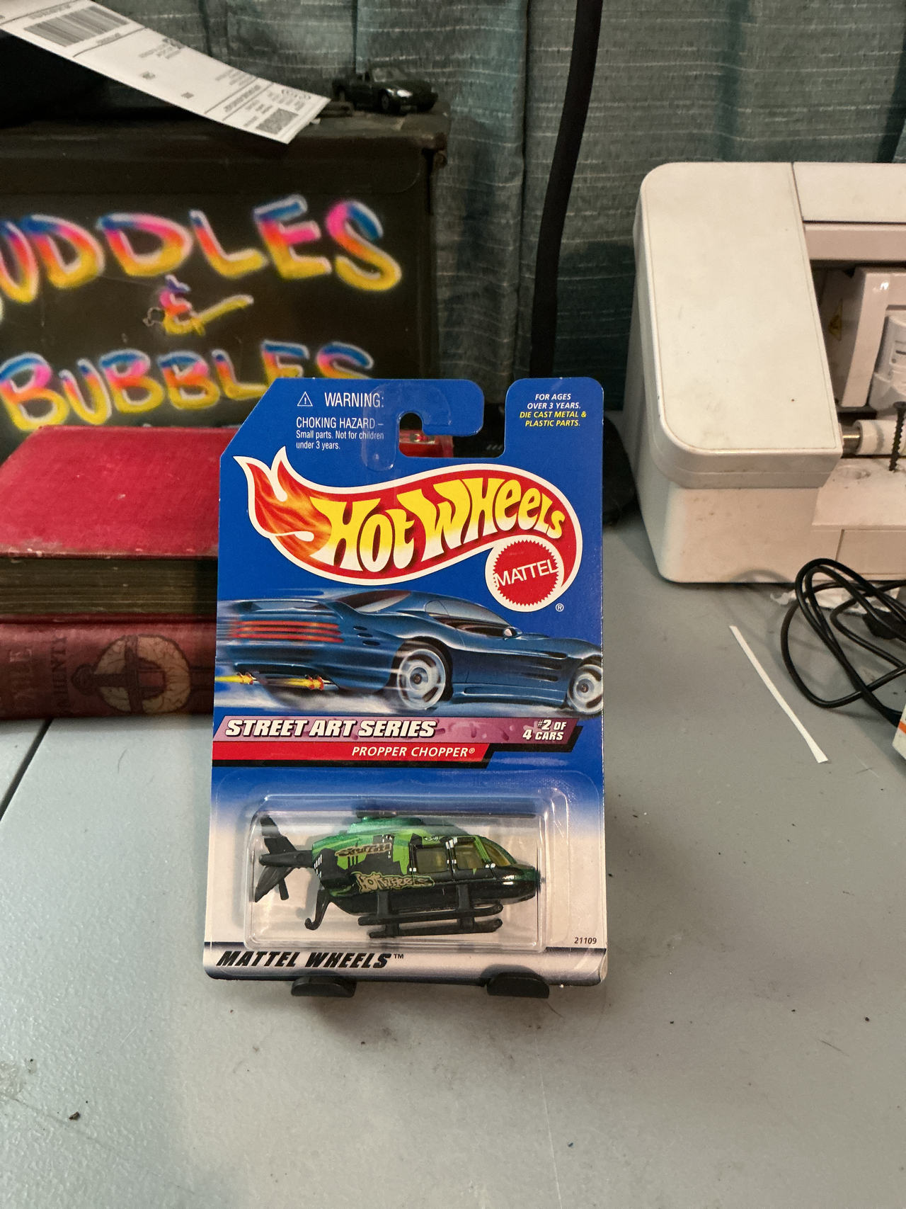 Hot Wheels Street Art Series Propper Chopper