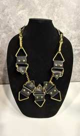 Mokham Leather Triangle Necklace - Image 3