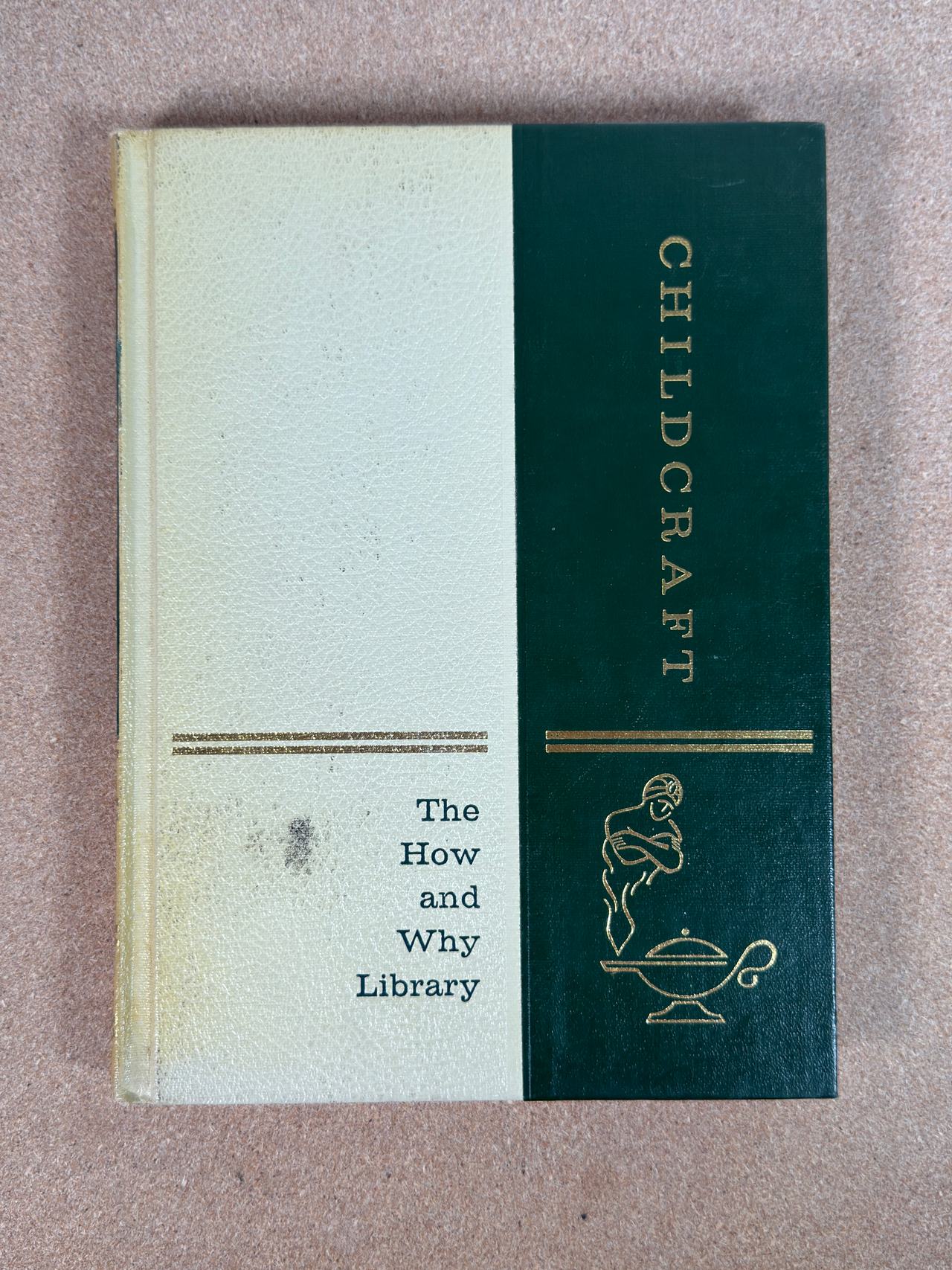 Childcraft: The How and Why Library, Volume 2: Stories and Fables