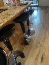 Set of 4 Black Adjustable Swivel Bar Stools - Image 3