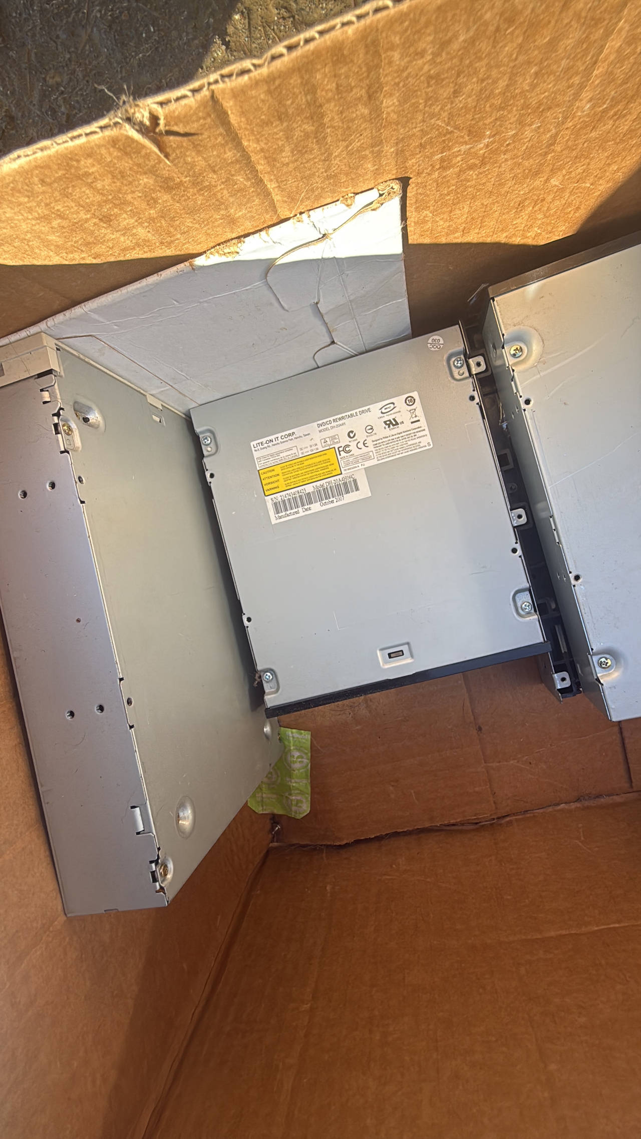 Lite-On iHAS124-04 Internal DVD Writer