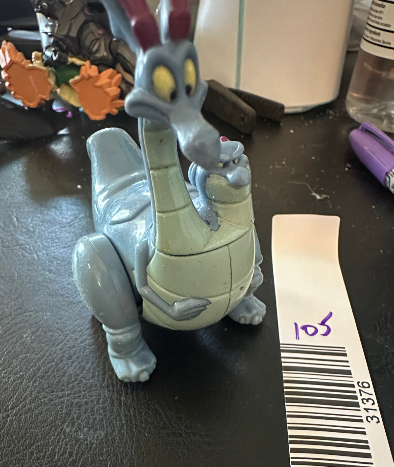 Warner Bros. Quest for Camelot Devon and Cornwall dragon Figure