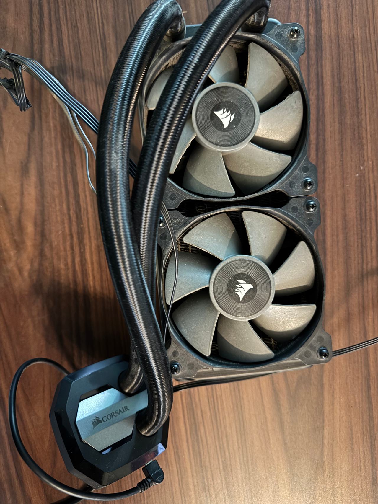 Corsair Hydro Series H60 120mm Liquid CPU Cooler