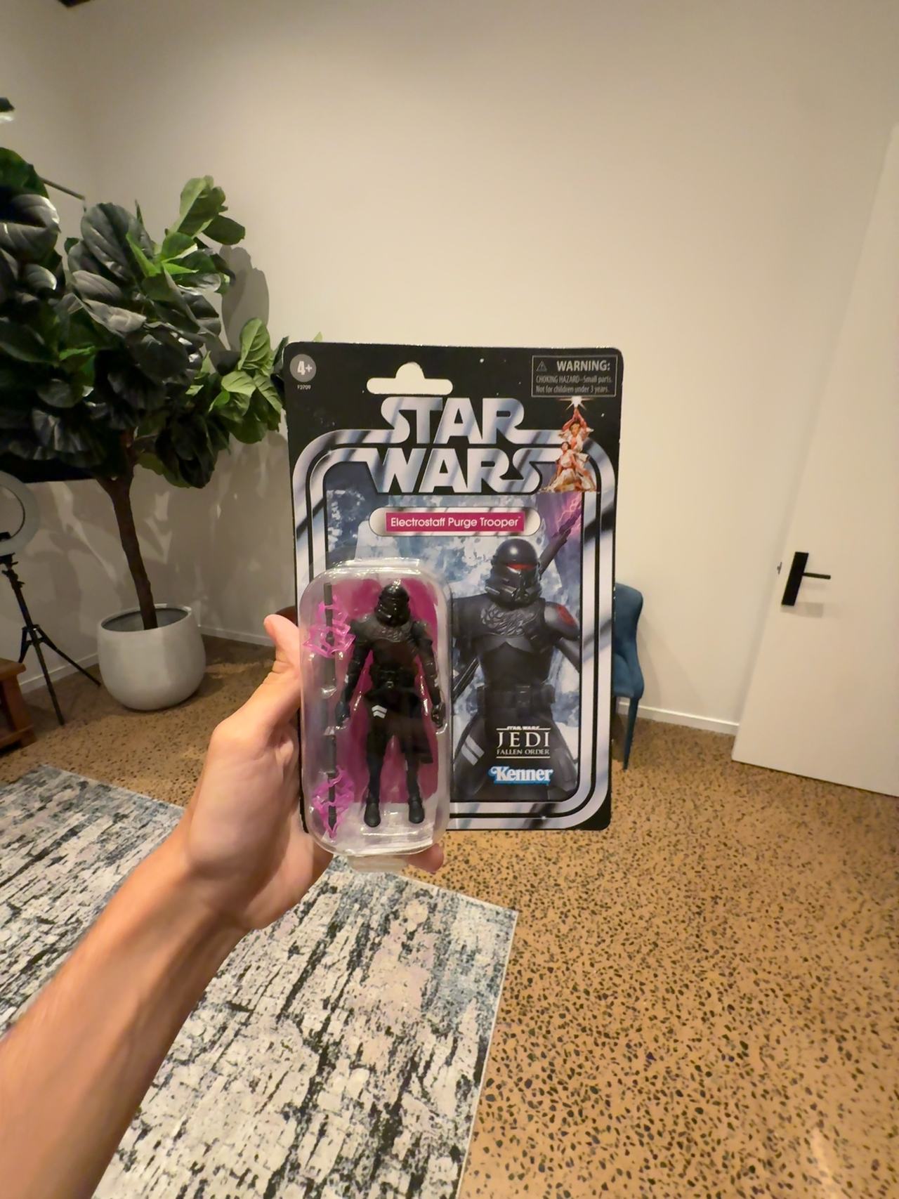 Hasbro Star Wars Vintage Collection Electrostaff Purge Trooper 3.75" Figure