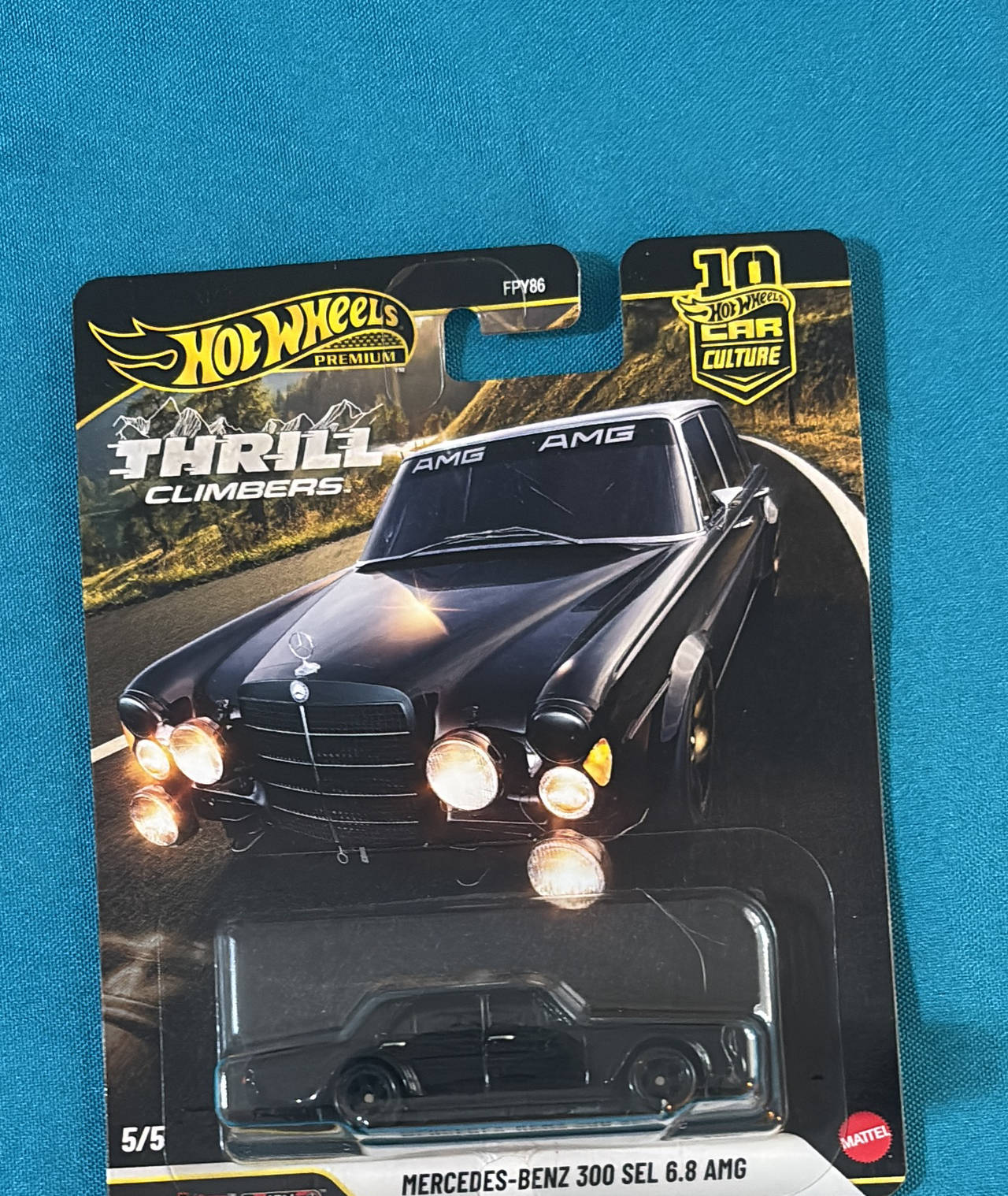 Hot Wheels Premium Thrill Climbers Mercedes-Benz 300 SEL 6.8 AMG