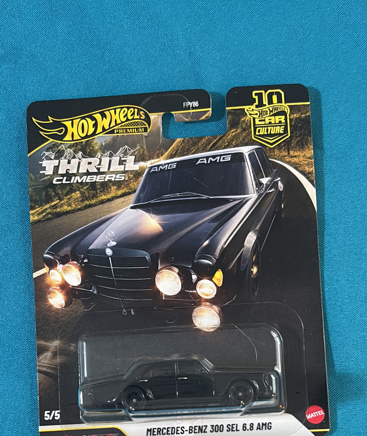 Hot Wheels Premium Thrill Climbers Mercedes-Benz 300 SEL 6.8 AMG