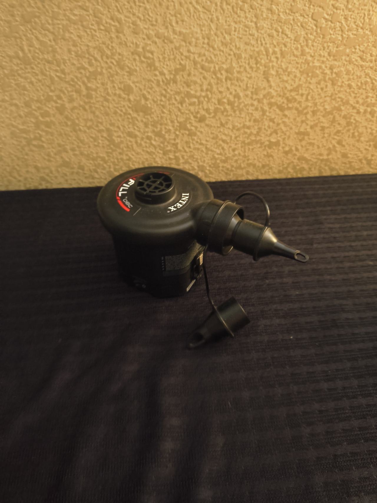 Intex Quick-Fill Battery Air Pump