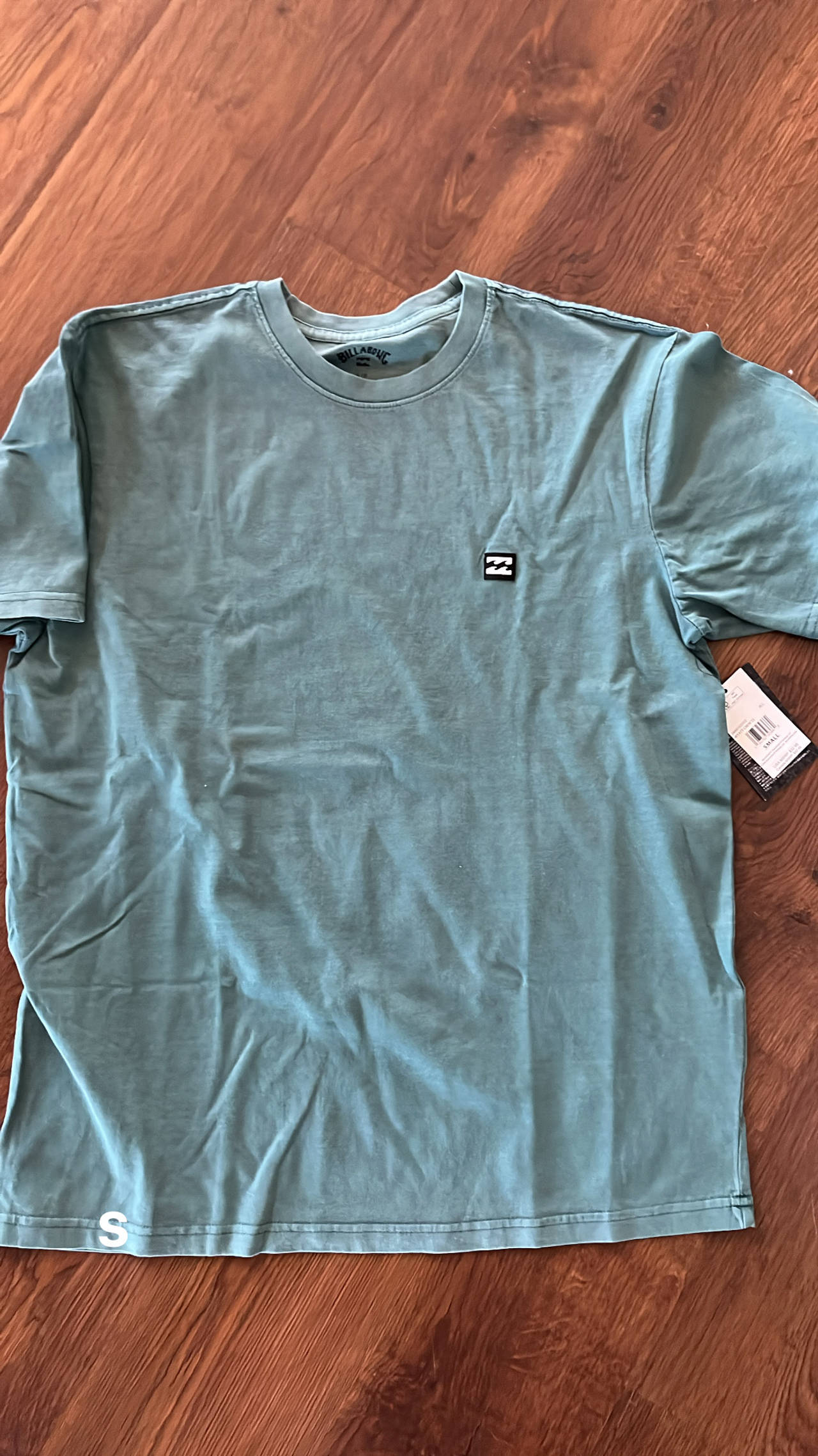 Billabong Arch Fill T-Shirt new with tags small