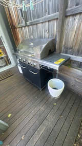Jumbuck Stardom 4-Burner Hooded BBQ with Side Burner - Image 2