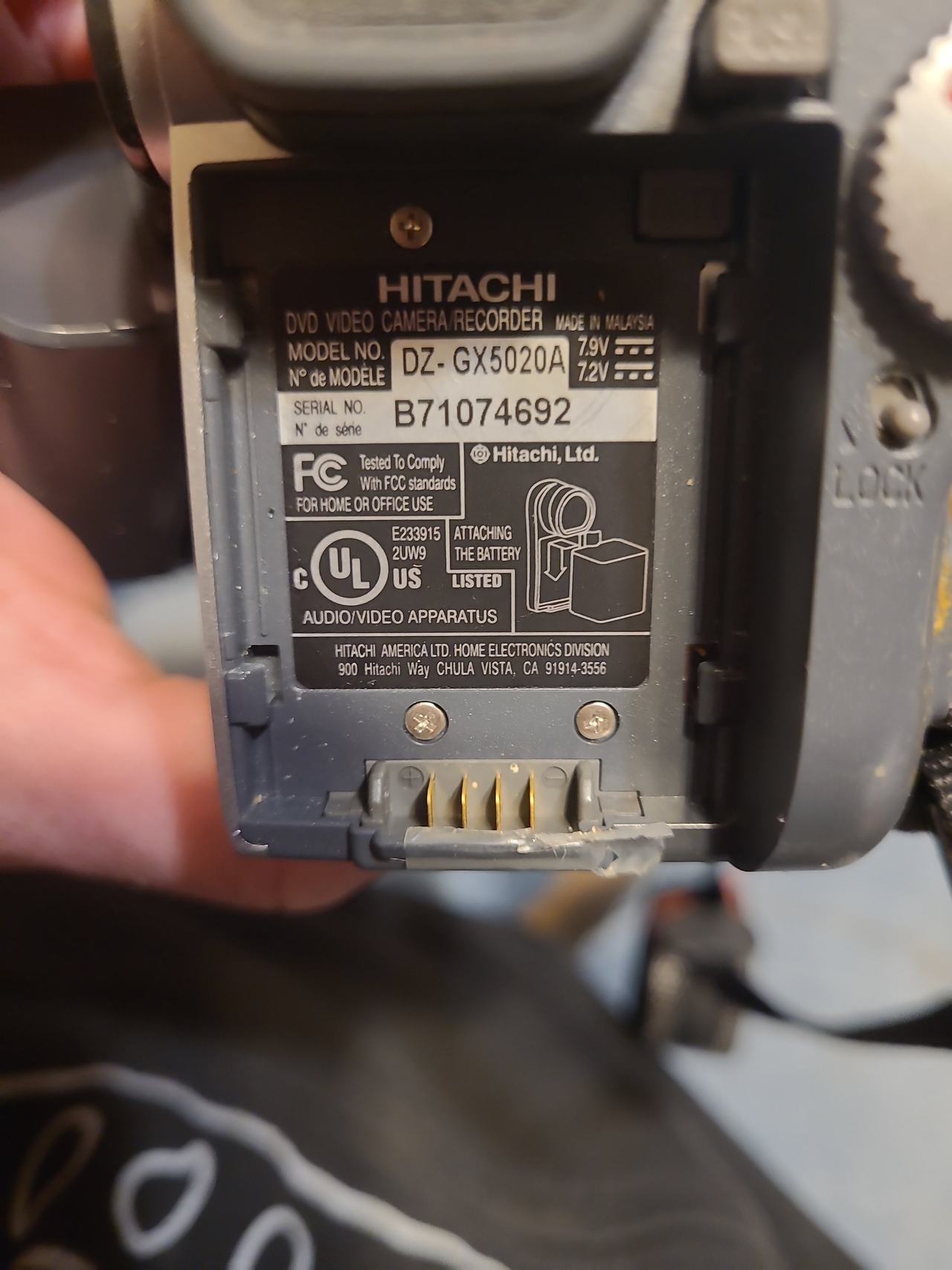 Hitachi DZ-GX5020A DVD Camcorder