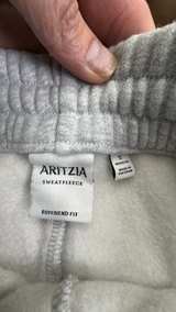 Aritzia Sweatfleece Boyfriend Fit Wide-Leg Sweatpant Small - Image 4