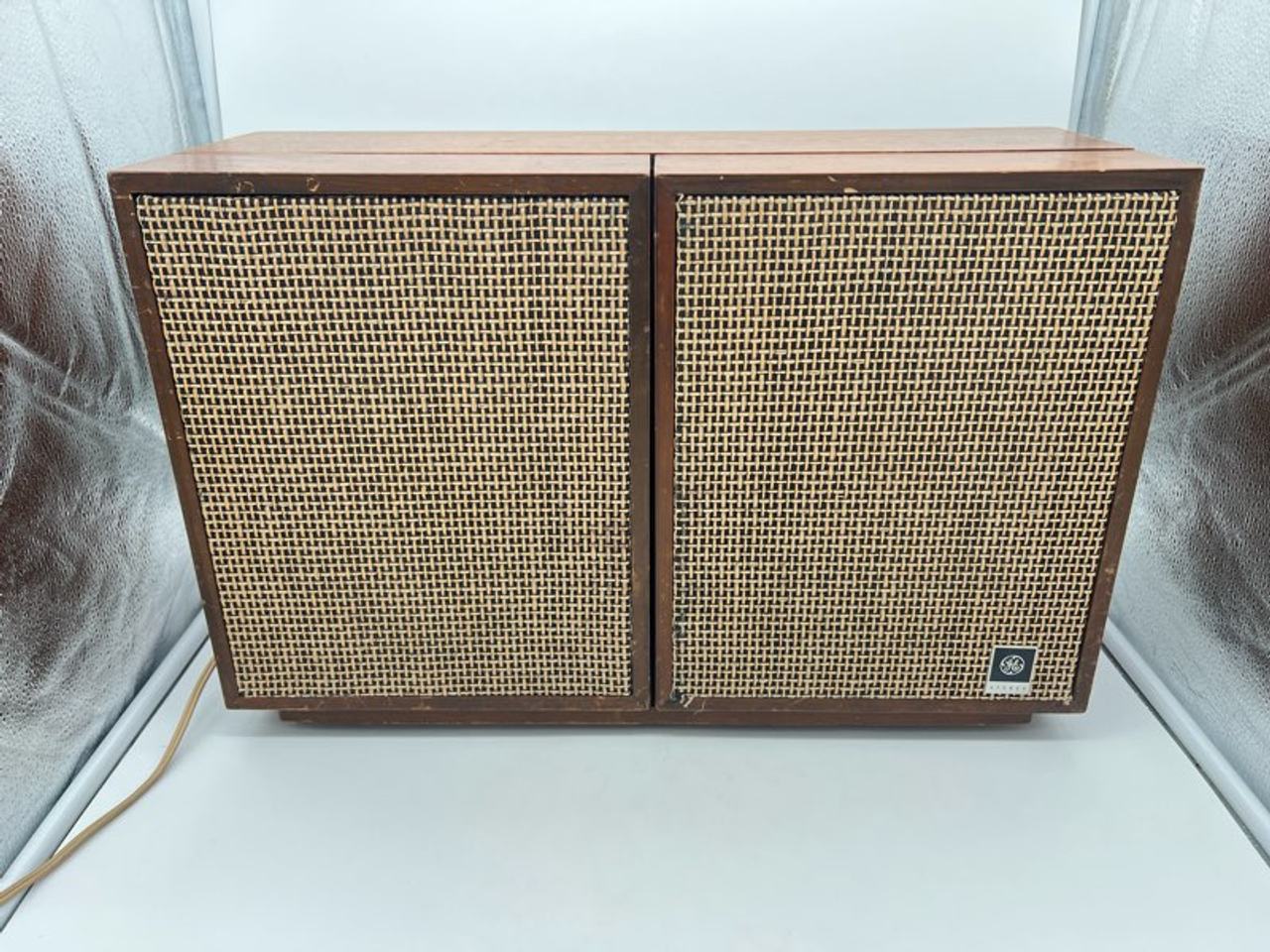 1963 GE T-1000C / T-1001C Stereophonic High Fidelity Tube Stereo Radio Working