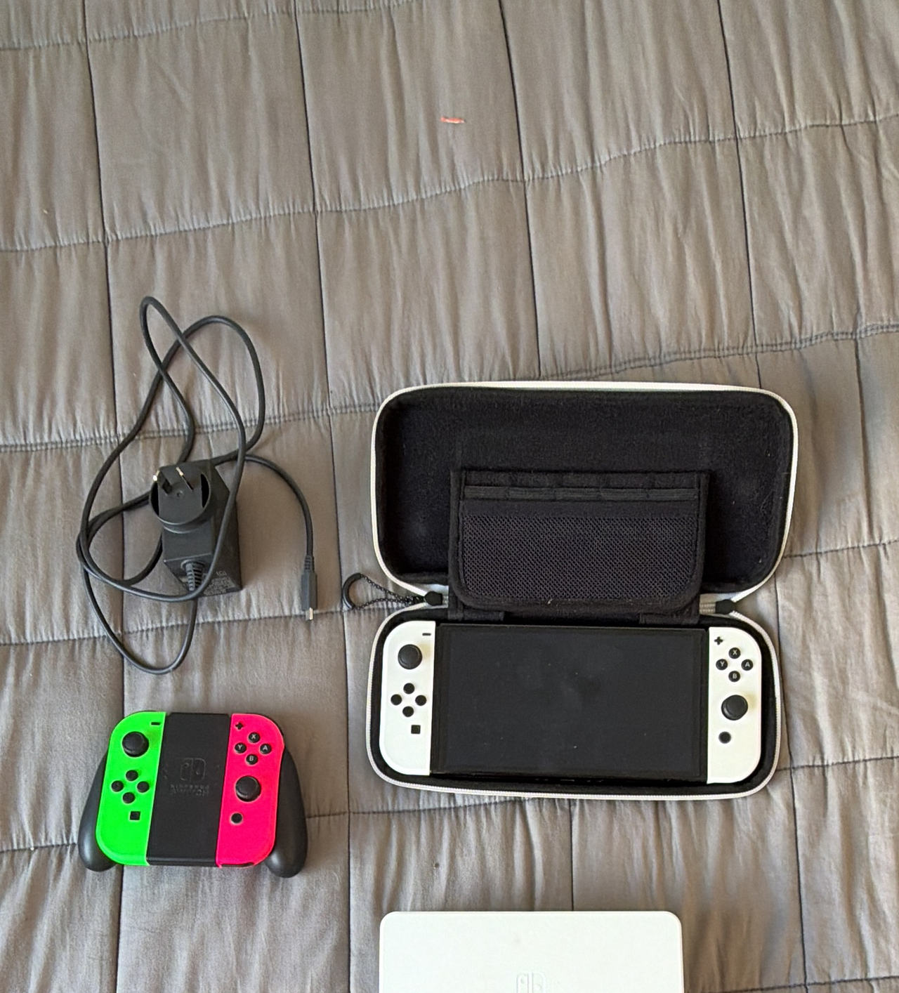 Nintendo Switch OLED Model White