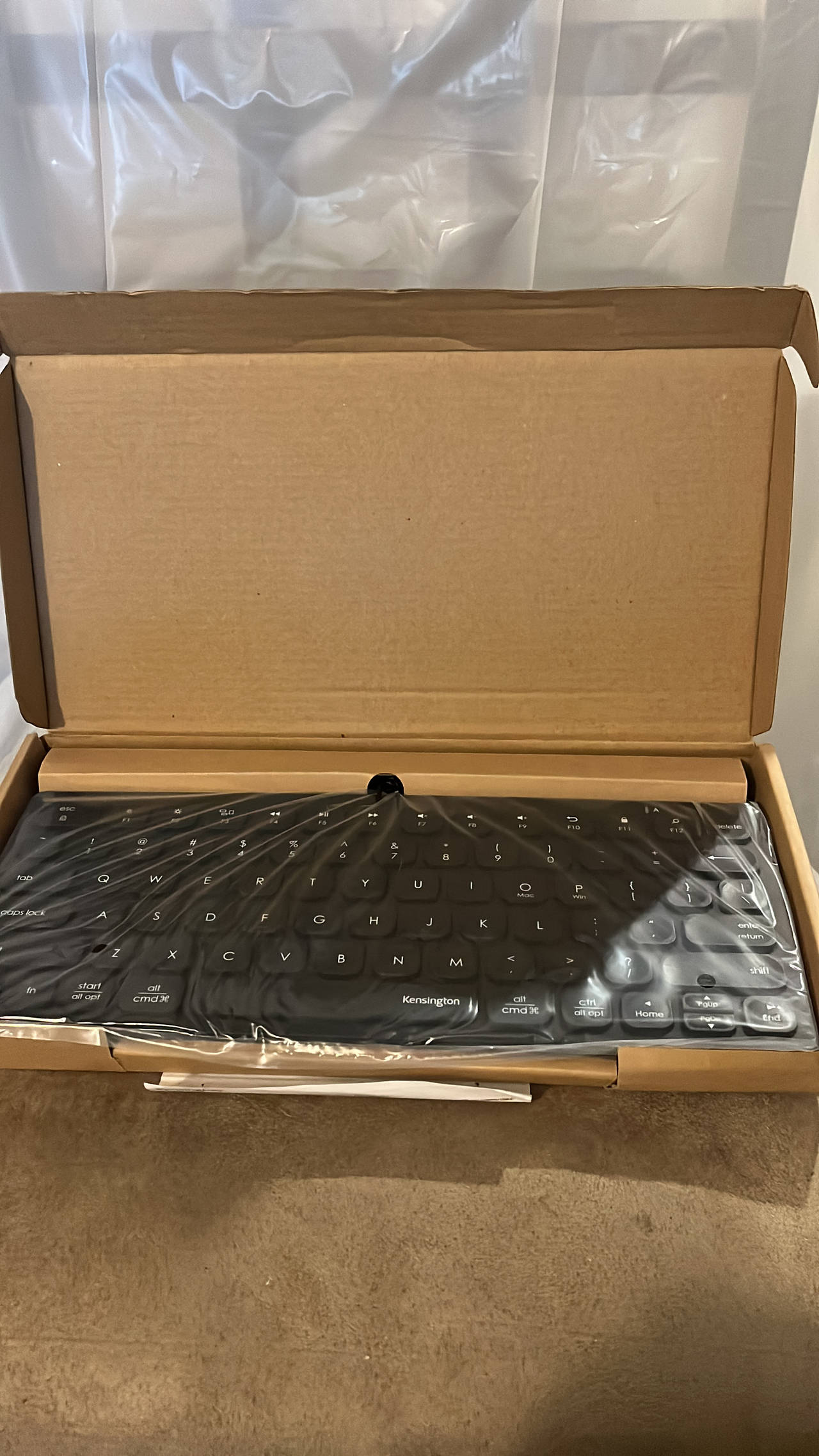 Logitech K780 Multi-Device Wireless Keyboard