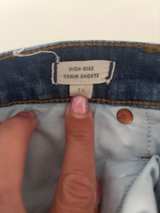 Madewell Denim Cut Off Shorts Hi Rise 26 - Image 3