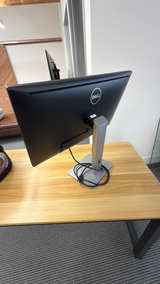 Dell UltraSharp U2715H 27-Inch Screen LED-Lit Monitor - Image 2
