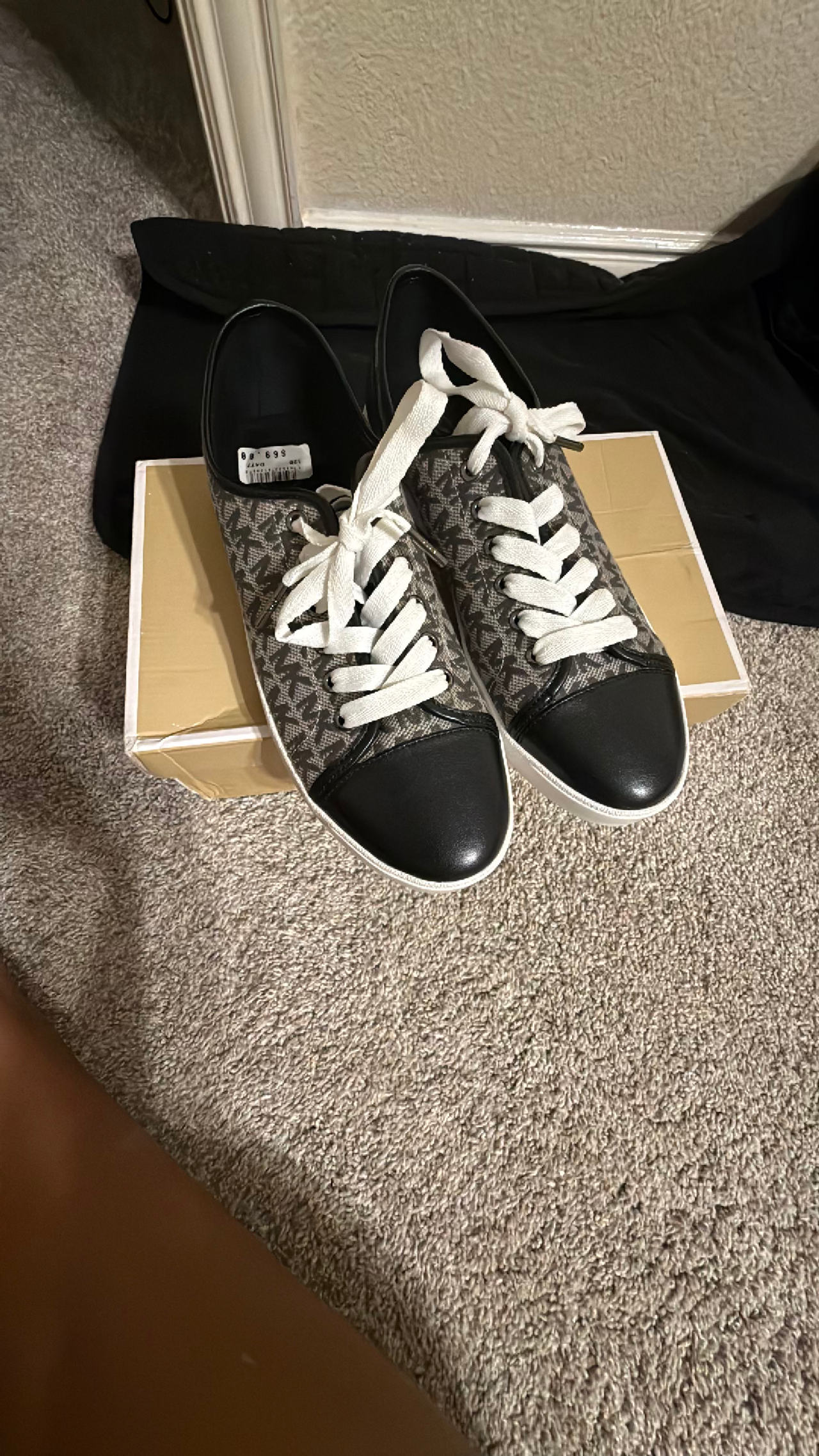Michael Kors Keaton Lace Up Sneakers
