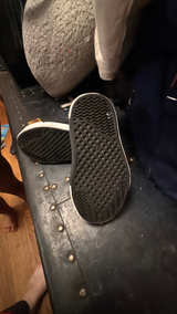 Kids slide on shoes size 7 - Image 2